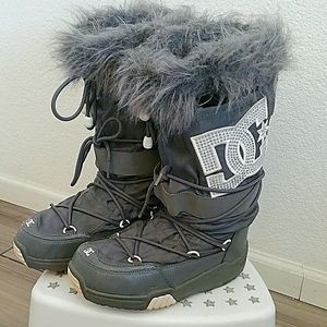 DC snow boots